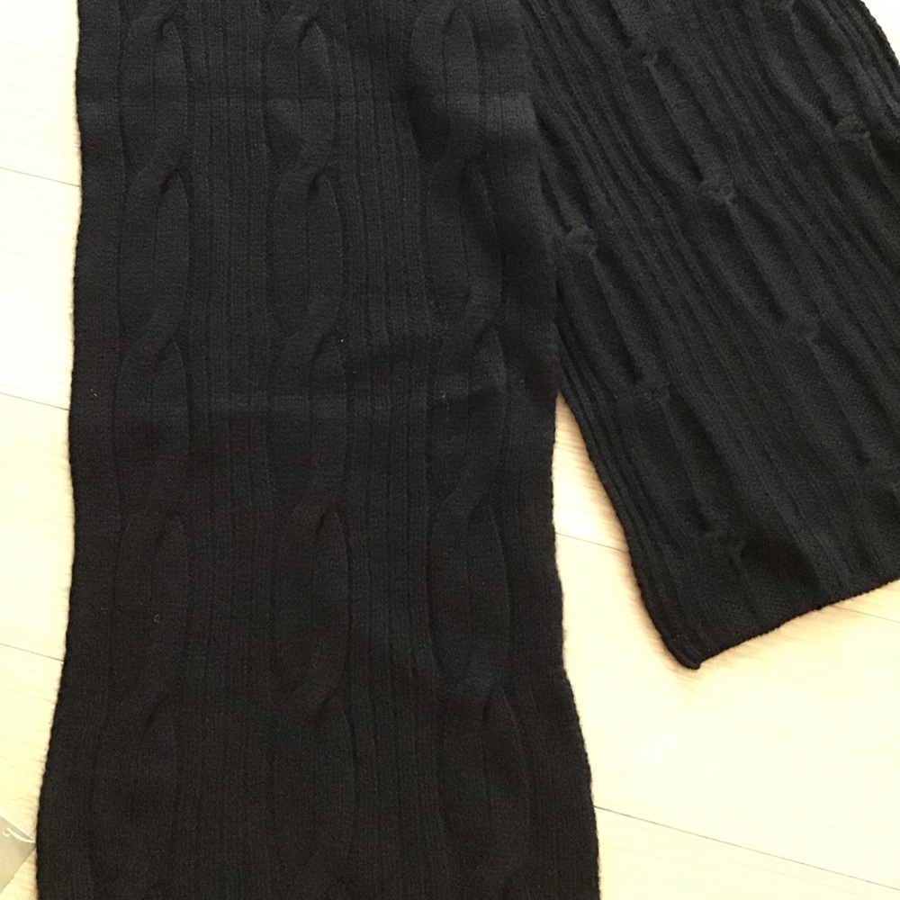 NEW J. Crew cashmere black scarf - Picture 4 of 6
